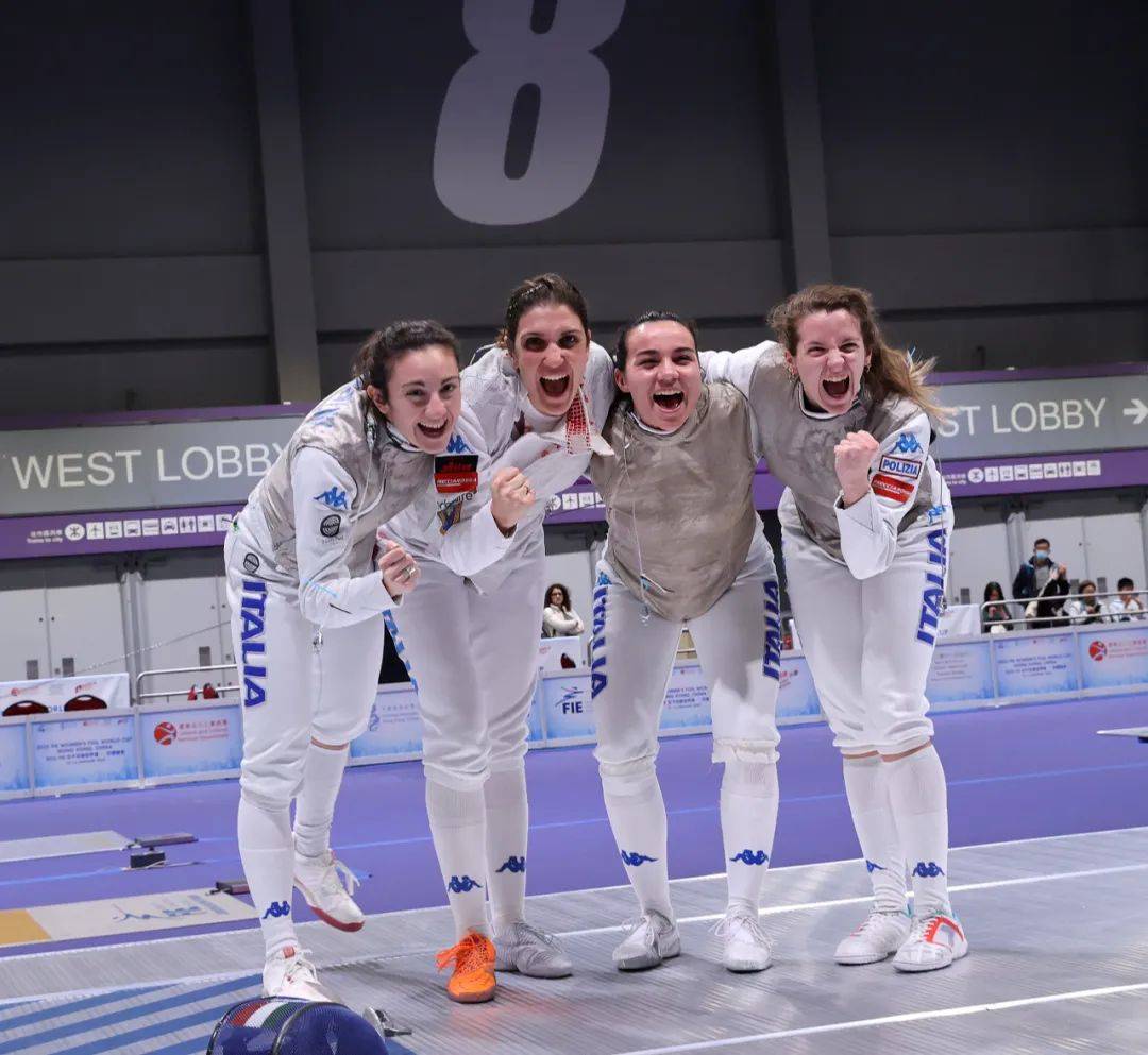 意大利锦标赛：意大利女足强势进军半决赛