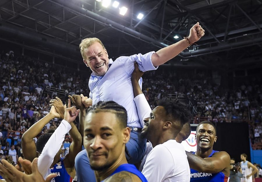 多明尼加国家队晋级欧国家锦标赛半决赛的简单介绍